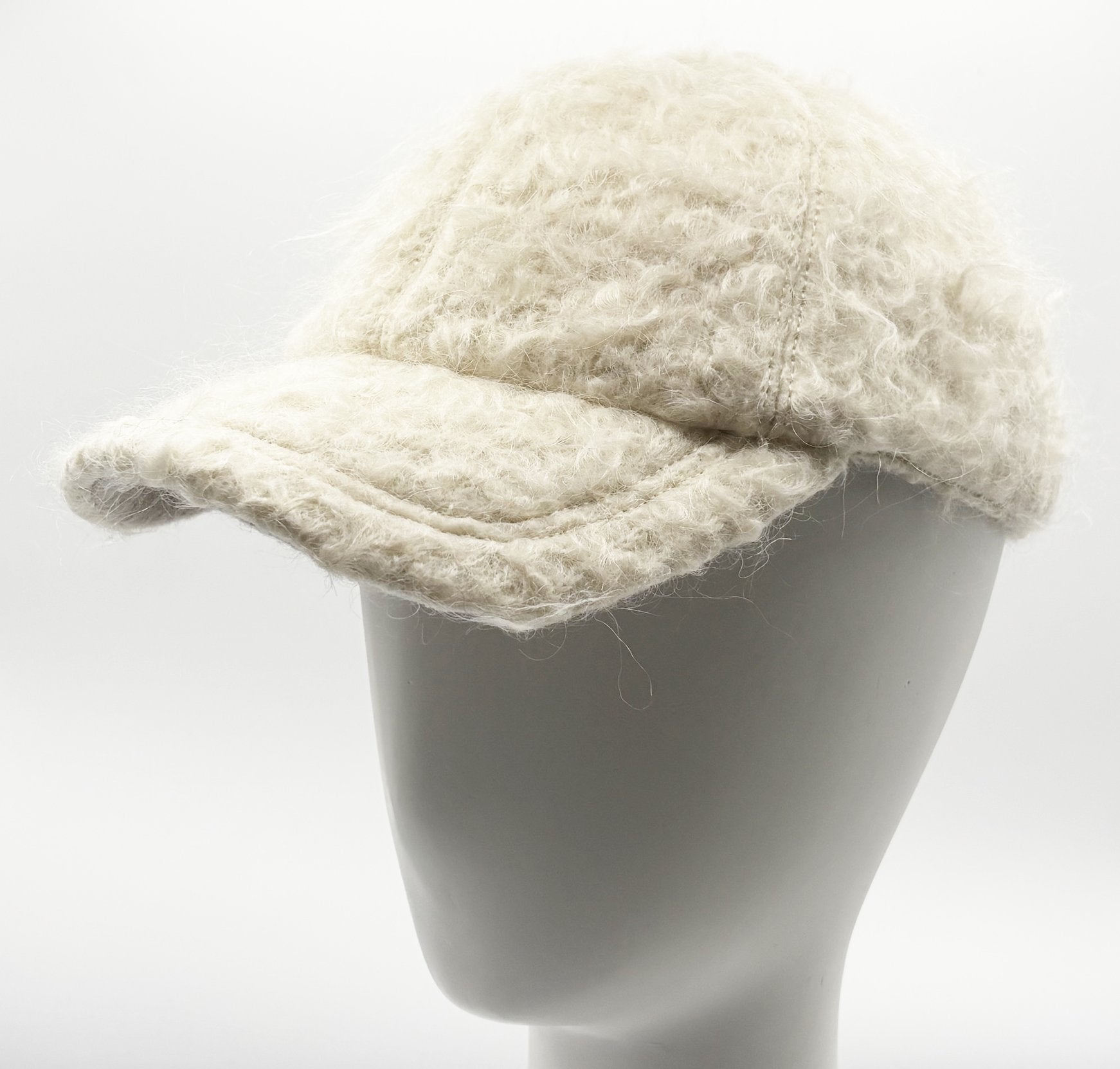 Casquette baseball en laine mohair fabriquée en France
