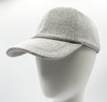 casquette baseball en laine alpaga coloris gris clair fabriquée en france